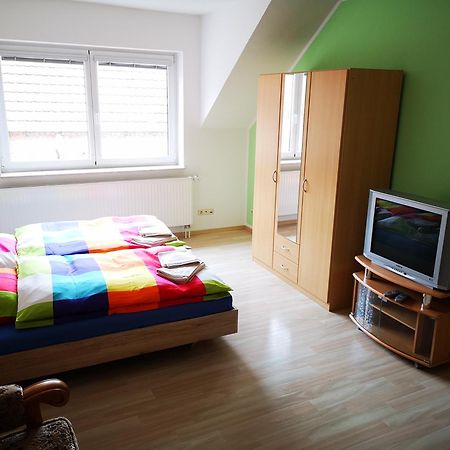 Gaestehaus Remde แอร์ฟวร์ท ภายนอก รูปภาพ