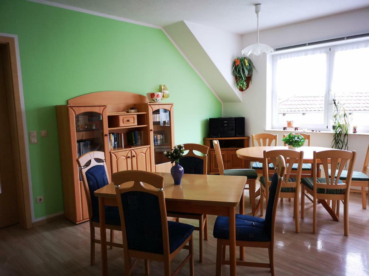 Gaestehaus Remde แอร์ฟวร์ท ภายนอก รูปภาพ